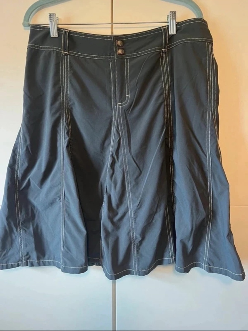 Athleta Gray A-Line Skirt with Contrast Stitching